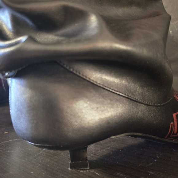 HANDCRAFTED Upcycled Faux Leather Black Boots HANDPAINTED Kitten Heel Ankle Shoe - Picture 11 of 17